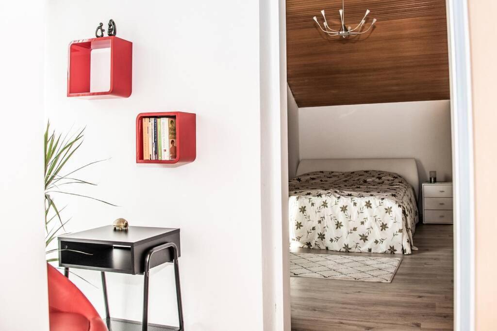 Apartment Pouringraz Fuer Kunst- Und Tennisliebhaber Экстерьер фото